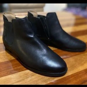 ziera serenity boots